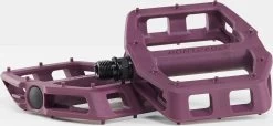Bontrager Line Comp Pedalen -Fietskleding en -uitrusting bontrager line comp pedalen purple